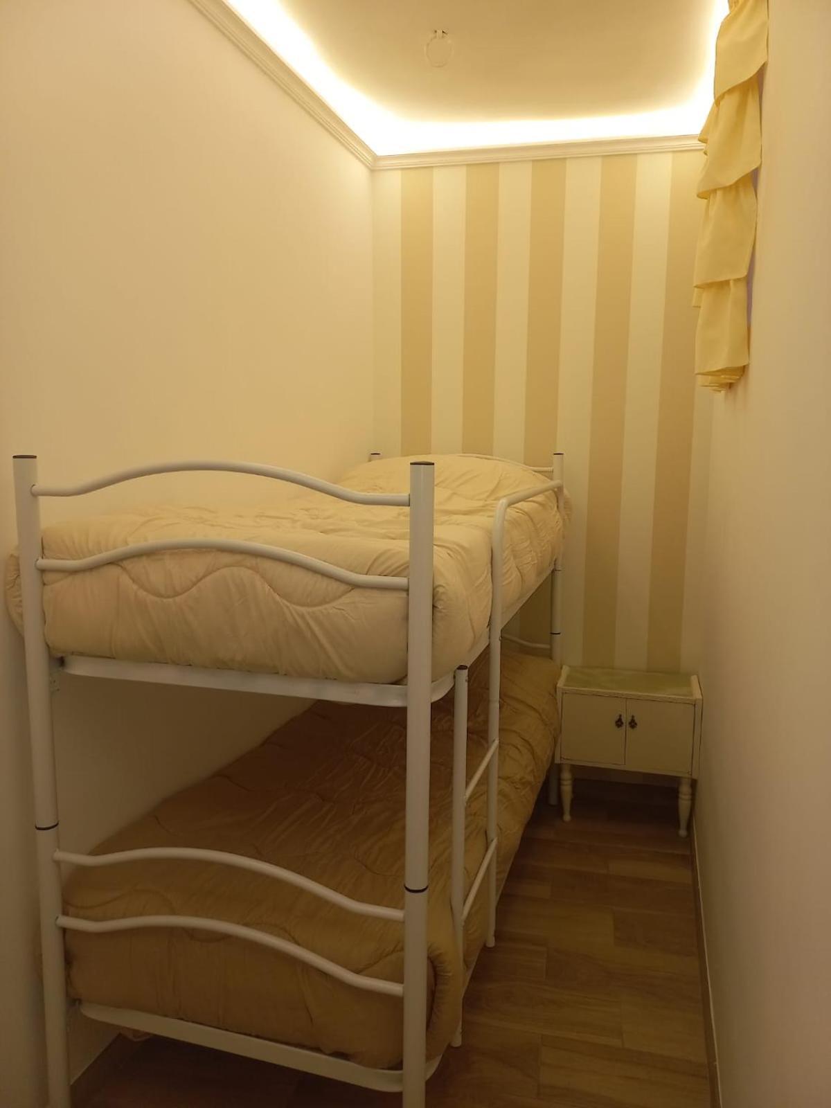 Ferienwohnung Le Stanze Del Castello Ascoli Satriano Exterior foto